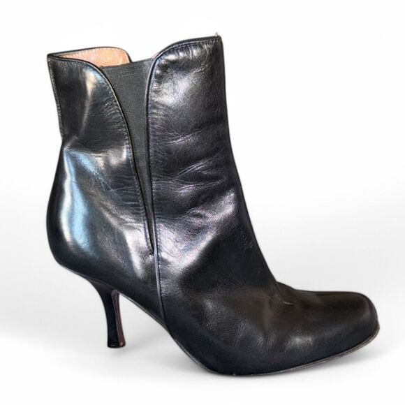 Donald J Pliner Black‎ Leather Ankle Boots Size 6 Pointed Toe Zip Stiletto Heel - Picture 1 of 12